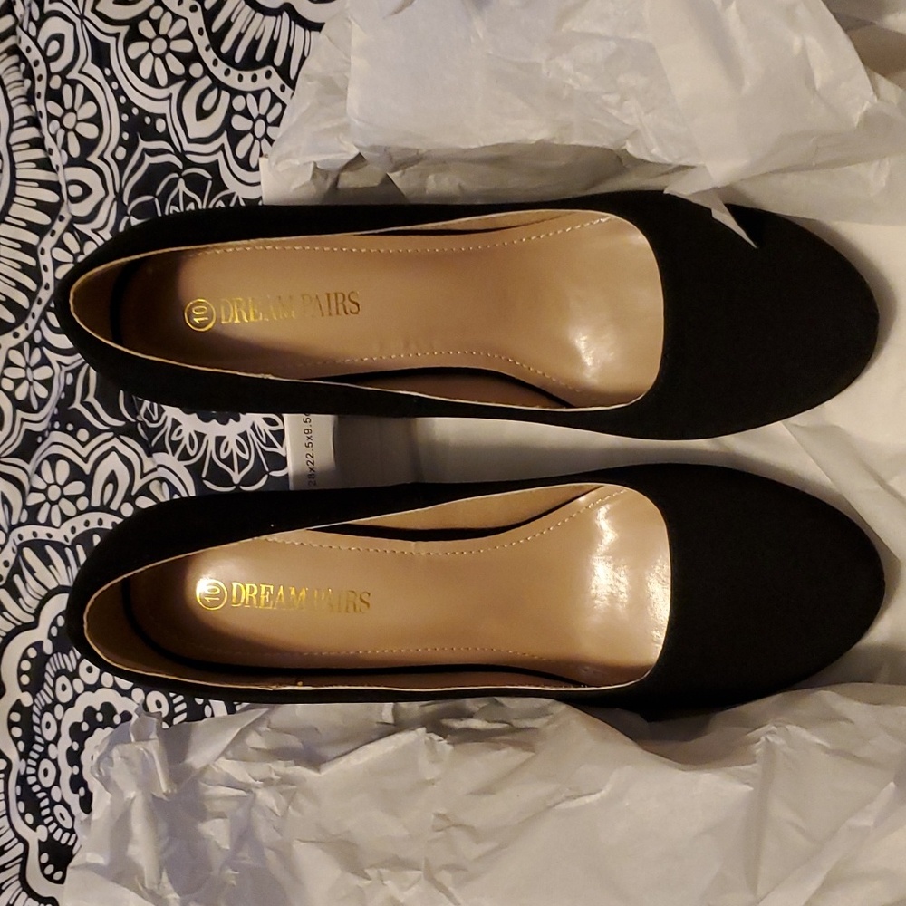 Dream pairs Black platform heels